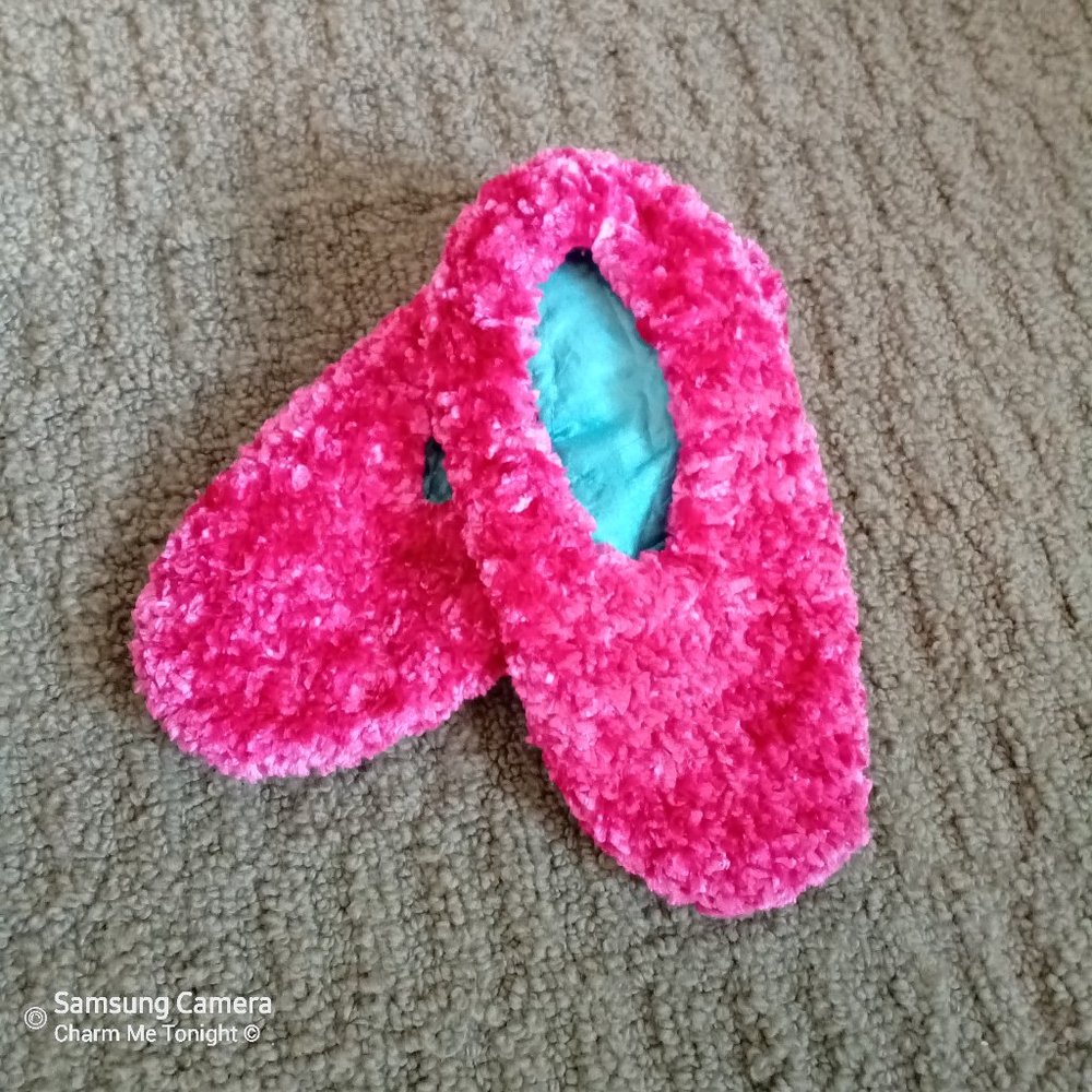 Pink Fuzzy Slippers - Picture 3 of 4